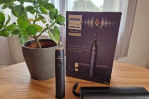 Philips SonicCare DiamondClean Prestige 9900 - 01
