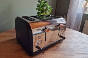 Lauben 4 Slice Toaster 1500BC - 01