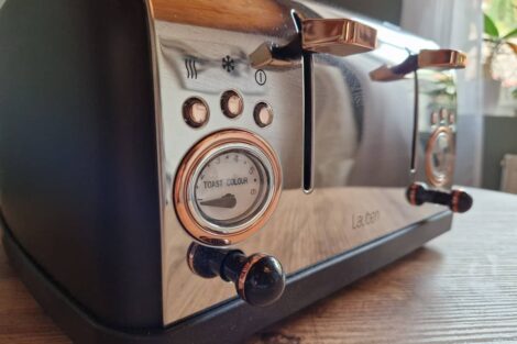 Lauben 4 Slice Toaster 1500BC - 02