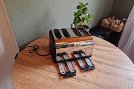 Lauben 4 Slice Toaster 1500BC - 05