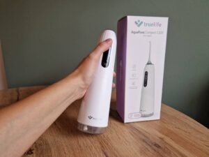 Ústní sprcha Truelife AquaFloss Compact C200 - 01