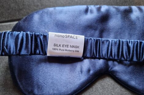 Saténová maska na spaní – ze 100 _ hedvábí - nanoSPACE - materiál