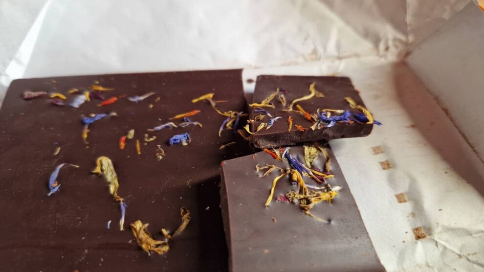 Recenze čokolády Ajala - oceněná čokoláda Květy a pomeranče