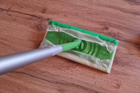 Swiffer Sweeper na podlahy - mokré vytírání