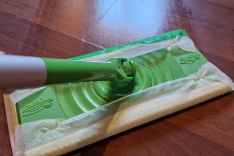 Swiffer Sweeper na podlahy - mokré vytírání