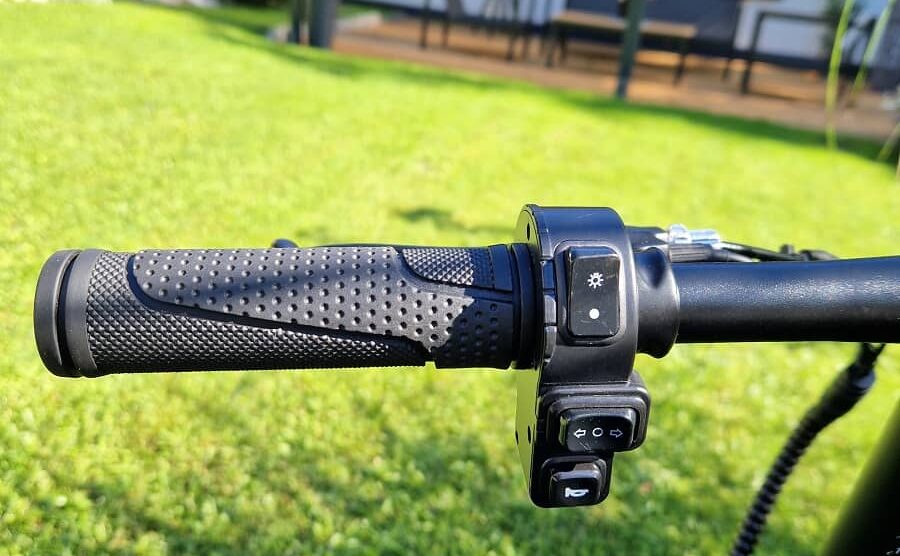 Elektrokoloběžka AERIUM AOVO PRO COMFORT V2