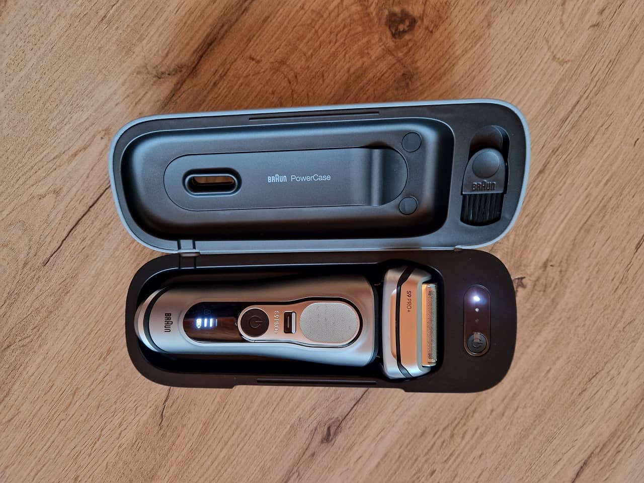 Braun Shaver Series 9 PRO+ 9675CC - 09