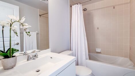 čištění obkladu a dlažby