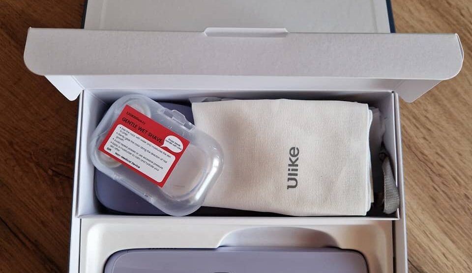 Balení IPL epilátoru Ulike Air 3