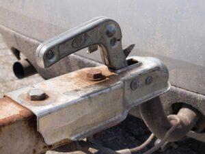 náletová rez a auto