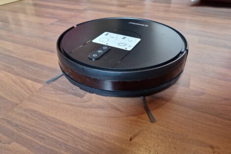Robotický vysavač s mopem SILVERCREST® SSWR C3 z Lidlu