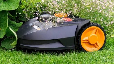 TOP produkty: robotické sekačky bez vodícího drátu